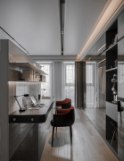 天井中的天台泳池做为点睛之笔